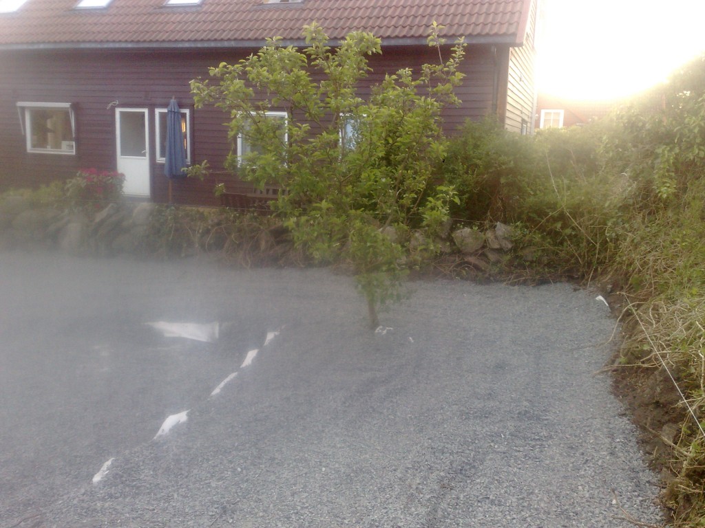 innkjørsel med grus