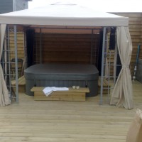 ferdiglagt platting med jacuzzi innebygd